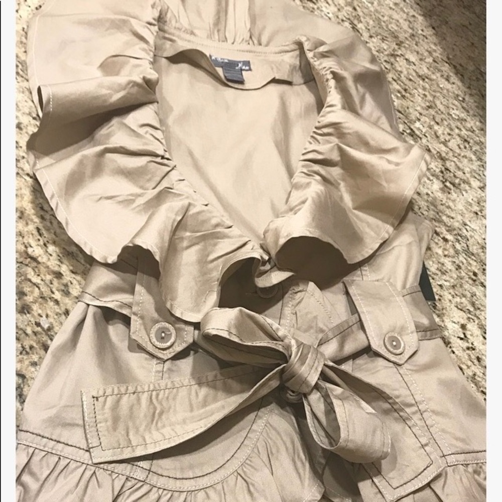 Blouse - Picture 2 of 8